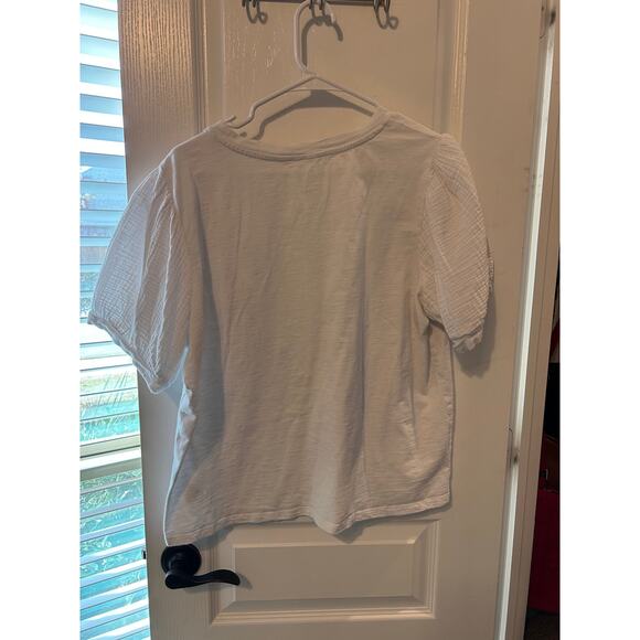 Set of 2! Time and Tru Teal and White Tees With Puff Sleeves - Picture 5 of 9